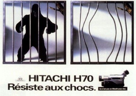 HITACHI