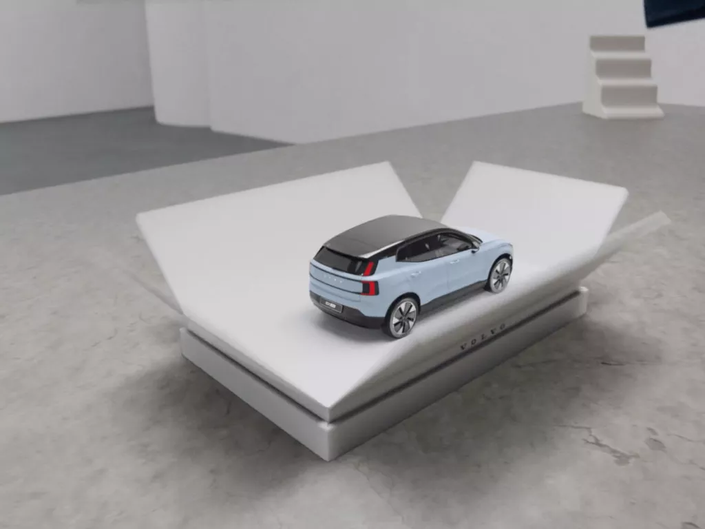 Volvo Unboxing EX30